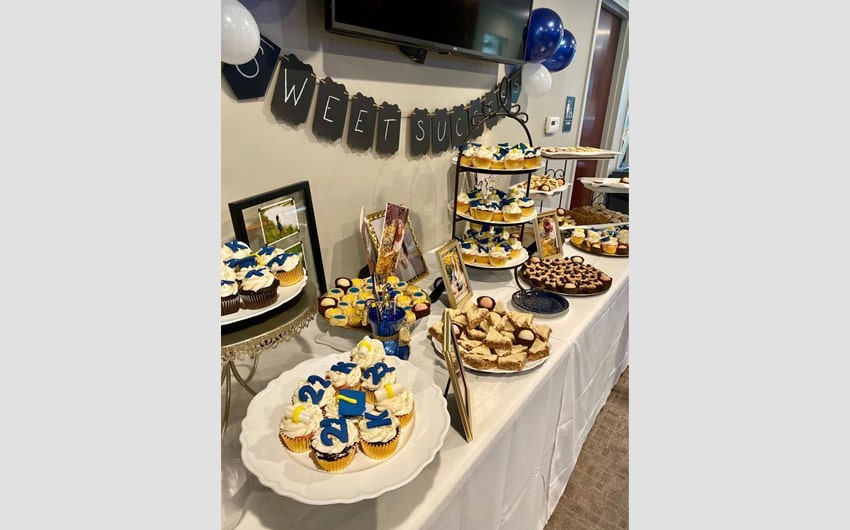 dessert table ideas for graduation party