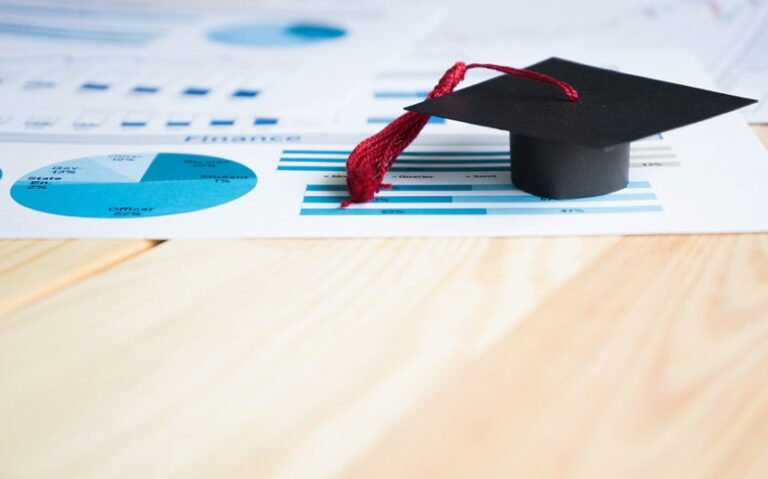 Why Do Some Colleges Have Low Graduation Rates
