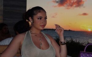 How Ash Kash's OnlyFans Presence Strengthens Her Brand and Online Influence