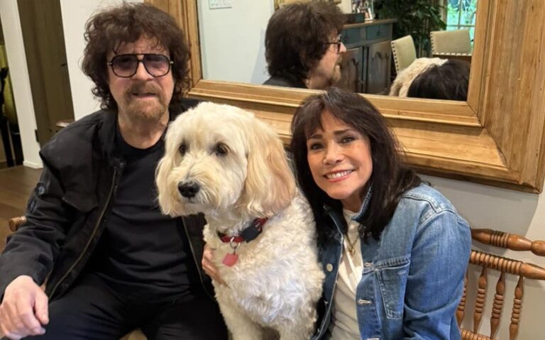 jeff lynne wife