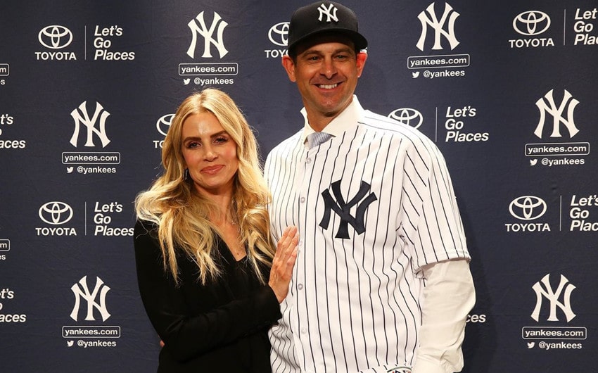 aaron boone wife laura cover
