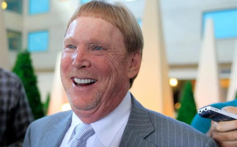 mark davis wife