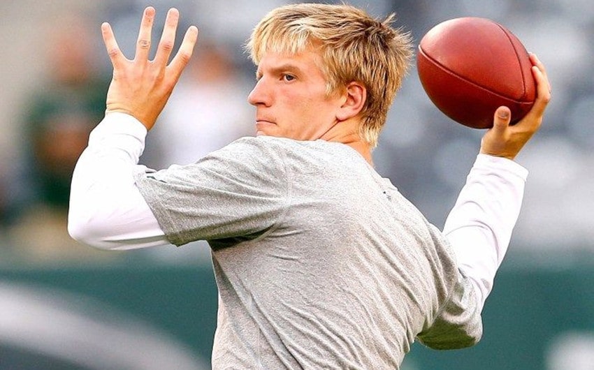 matt simms wife